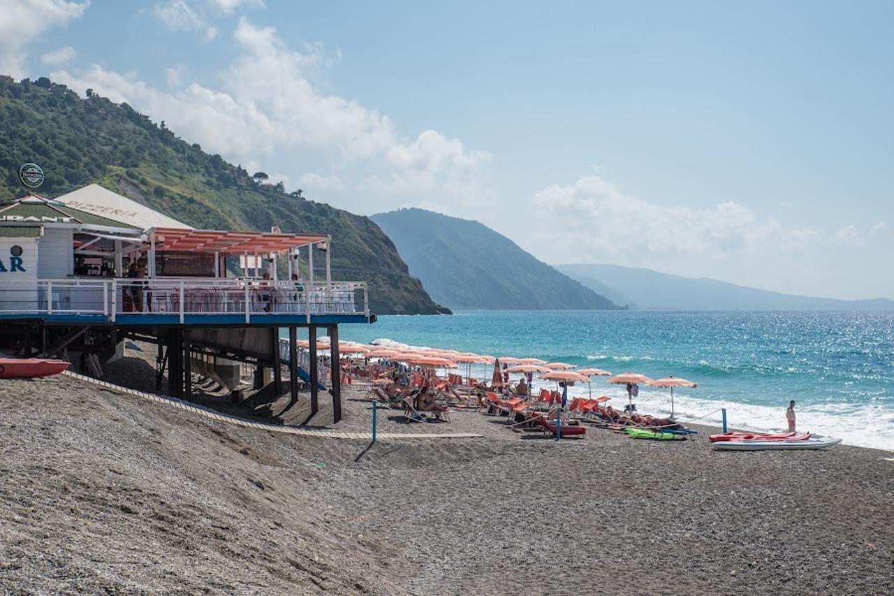 Gh Avalon Sikani Gioiosa Marea Esterno foto